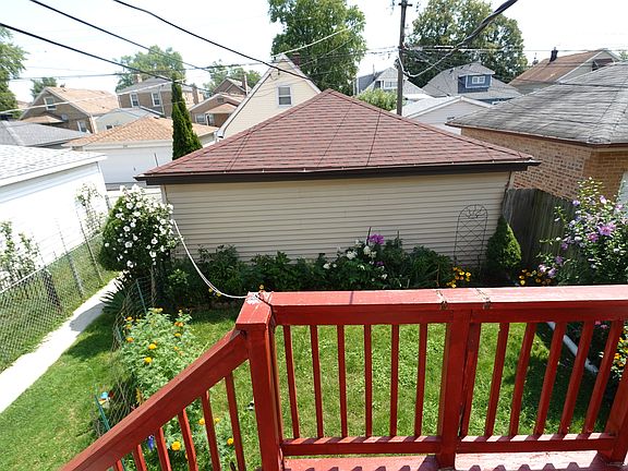 3rd image of 3649 N Sayre Ave