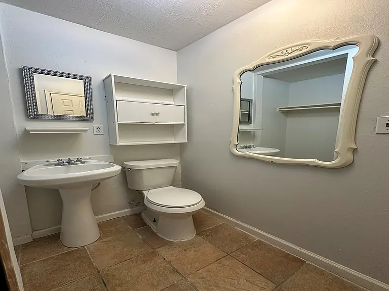 4108 Whirlaway Dr — Photo 4