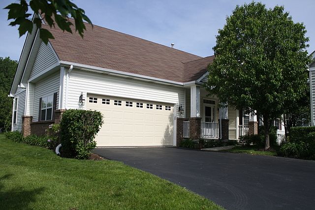 1st image of 1716 Augusta Ln