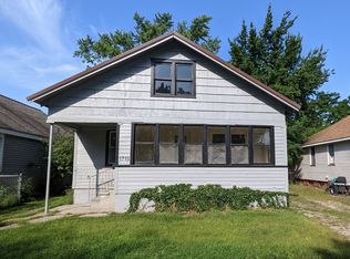 1715 Ray St, Muskegon, MI 49442