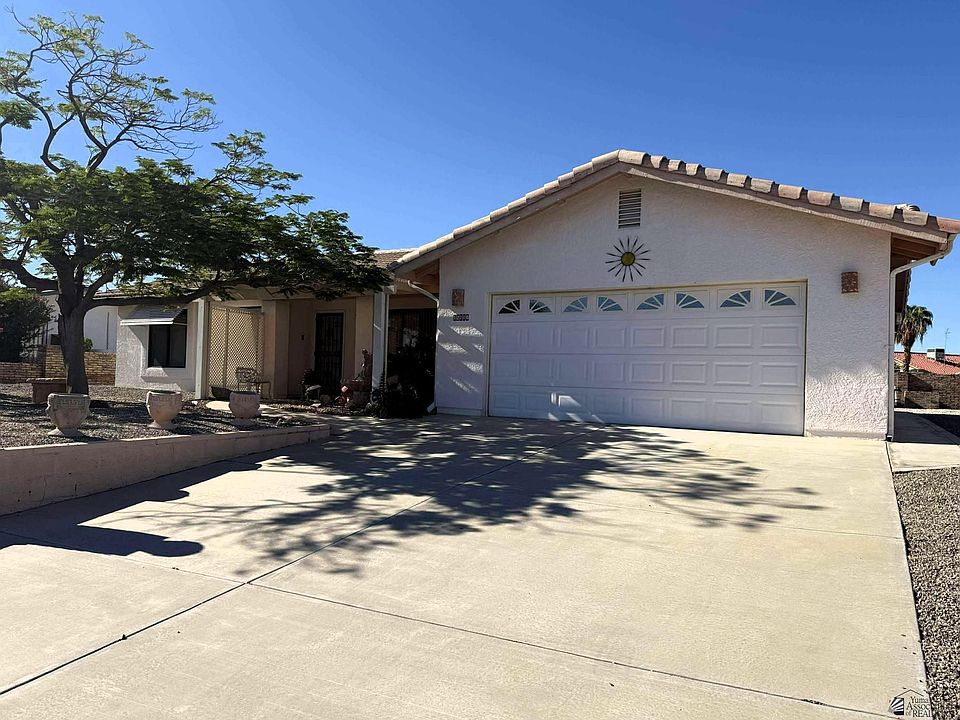 1st image of 12118 S Ironwood Dr