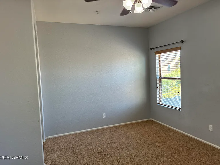 928 E Randy St — Photo 24