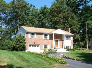 6 Eagle Dr, Franklin, MA 02038