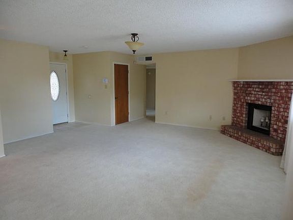 5th image of 1203 23rd St