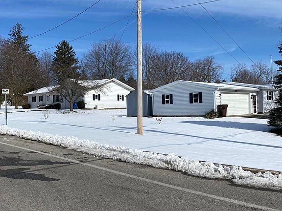2nd image of 1035 W Lake Dr
