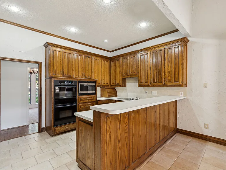 2504 Skipwith Dr — Photo 11