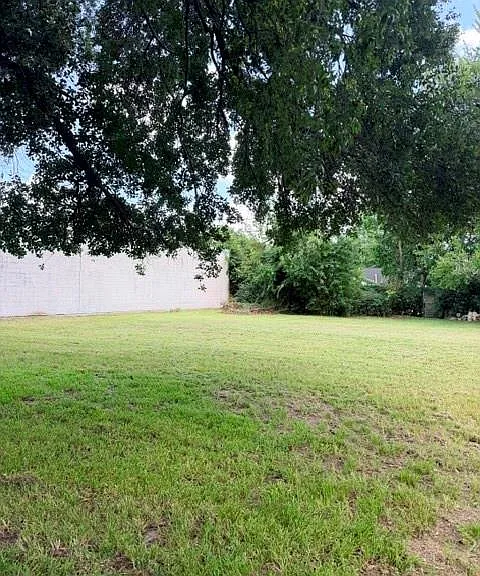 8511 Ridgepoint Dr — Photo 3