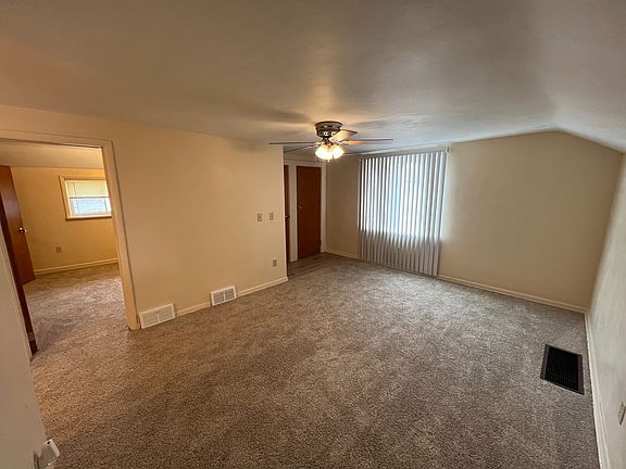 4th image of 816 W 4th St Floor 2-814