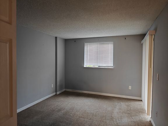 5th image of 611 SW 5th Ct APT A101