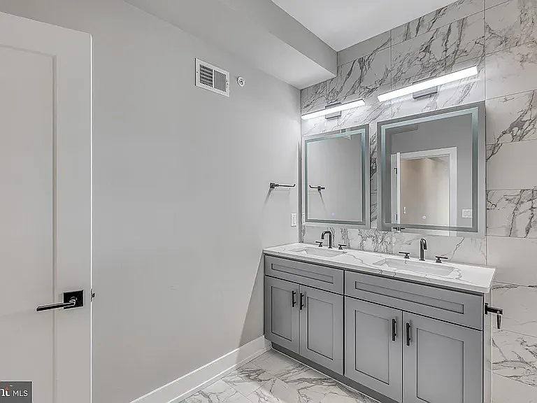 2103 N Philip St — Photo 28