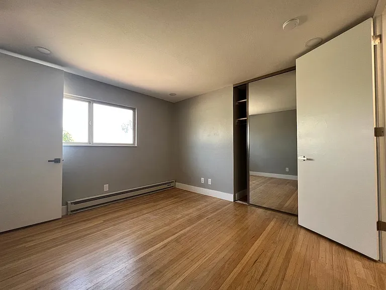 35489 Cleremont Dr — Photo 32