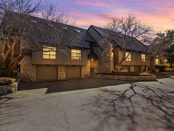 3rd image of 301 Island Dr