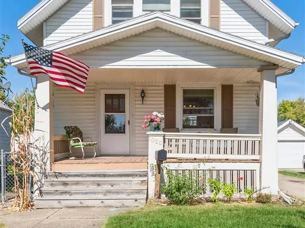 1020 G Ave NW, Cedar Rapids, IA 52405
