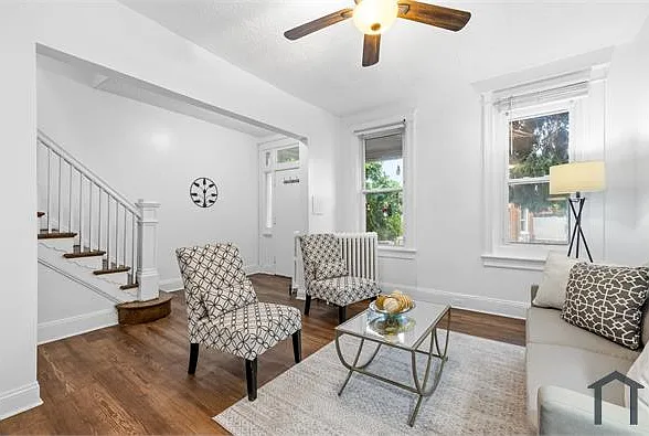 5 bed, 2000 sqft, $5,850 — Photo 3