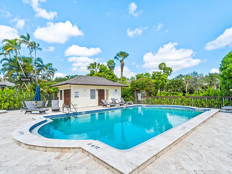 13334 Polo Club Rd #216 — Photo 6