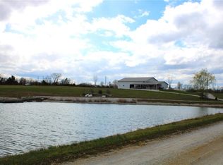 41268 Washington Ln, Perry, MO 63462