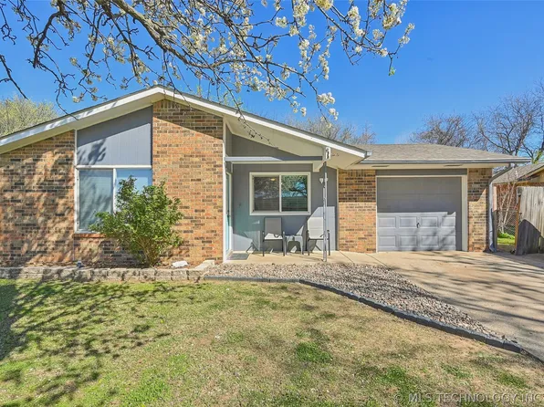109 E 149th St, Glenpool, OK 74033