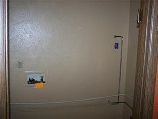 4th image of 10968 Comanche Dr