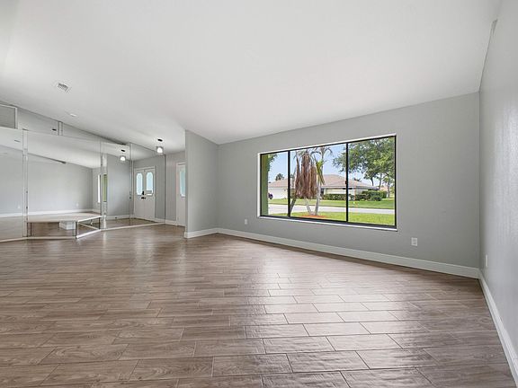 5th image of 1298 SW Cedar Cove