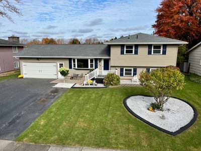 52 Valencia Dr, Rochester, NY, 14606
