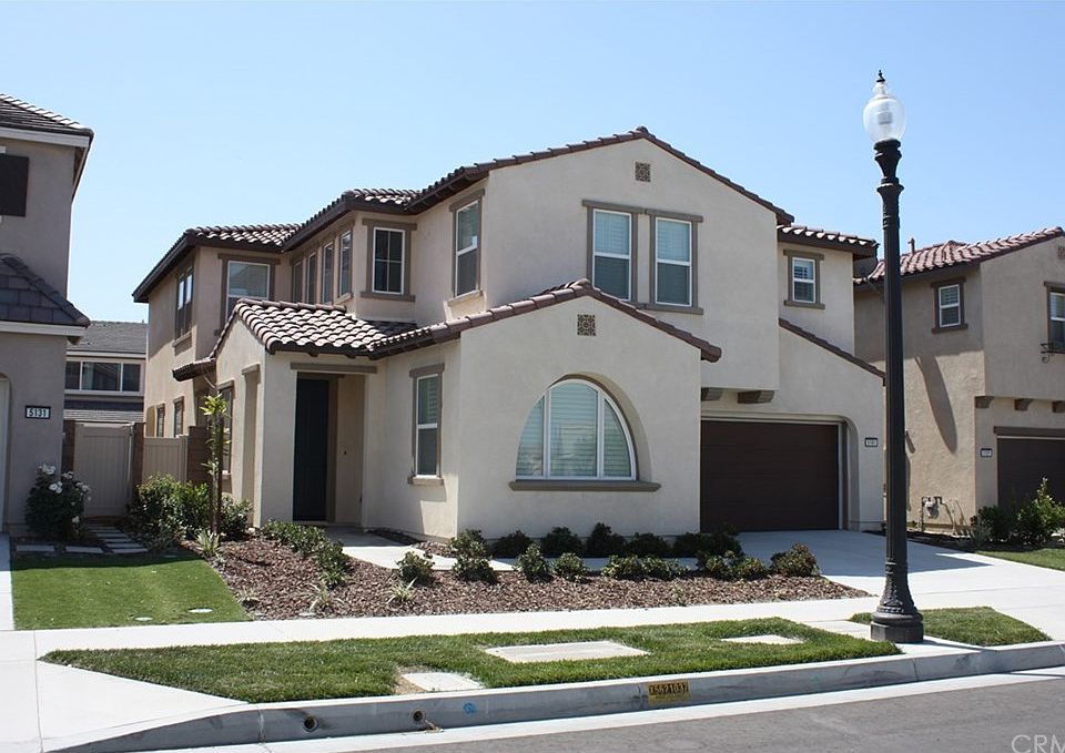 1st image of 5141 S Salisbury Way