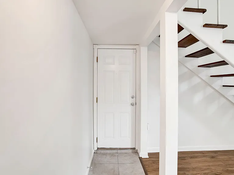 4707 Huron Dr — Photo 4