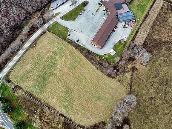 4th image of Cass Rd