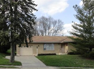 2855 Pennsylvania Ave, Dubuque, IA 52001