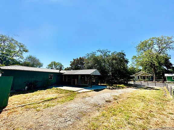 3rd image of 11827 COULTER ST