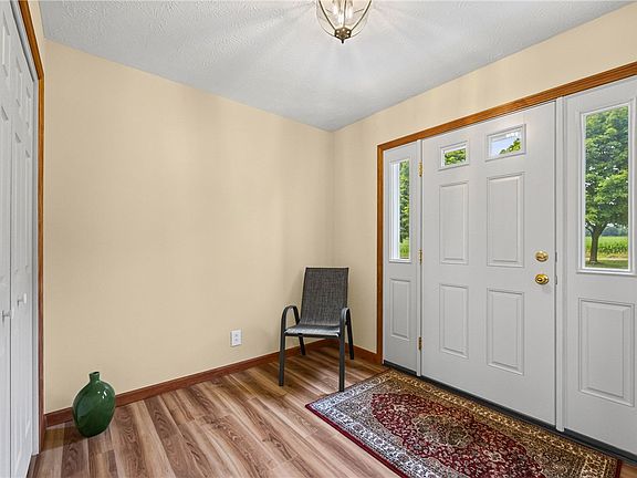 4th image of 1009 Wilkinson Gilbert Mill Rd
