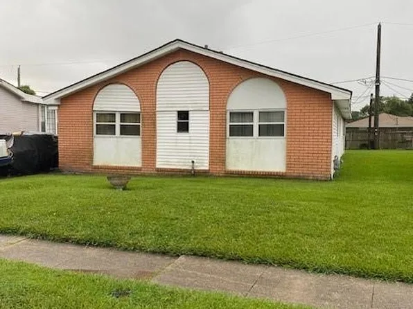 6433 Brunswick Ct, New Orleans, LA 70131
