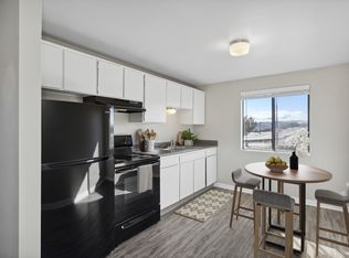 5910 Silver Lake Rd #5940-26, Reno, NV 89506