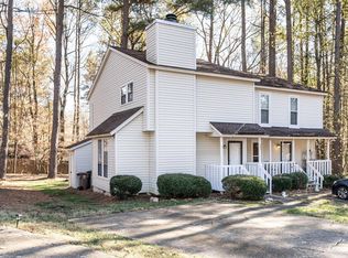 121 Arbuckle Ln, Cary, NC 27511