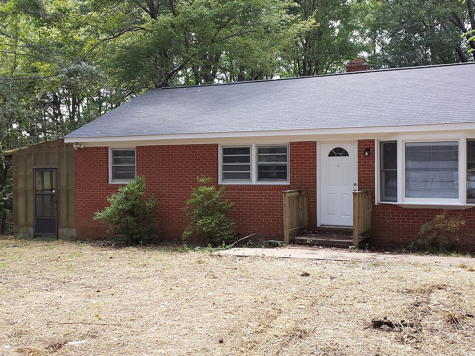 1st image of 2809 Davie Dr