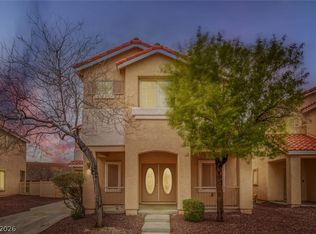 8813 Red Fox Dr, Las Vegas, NV 89123