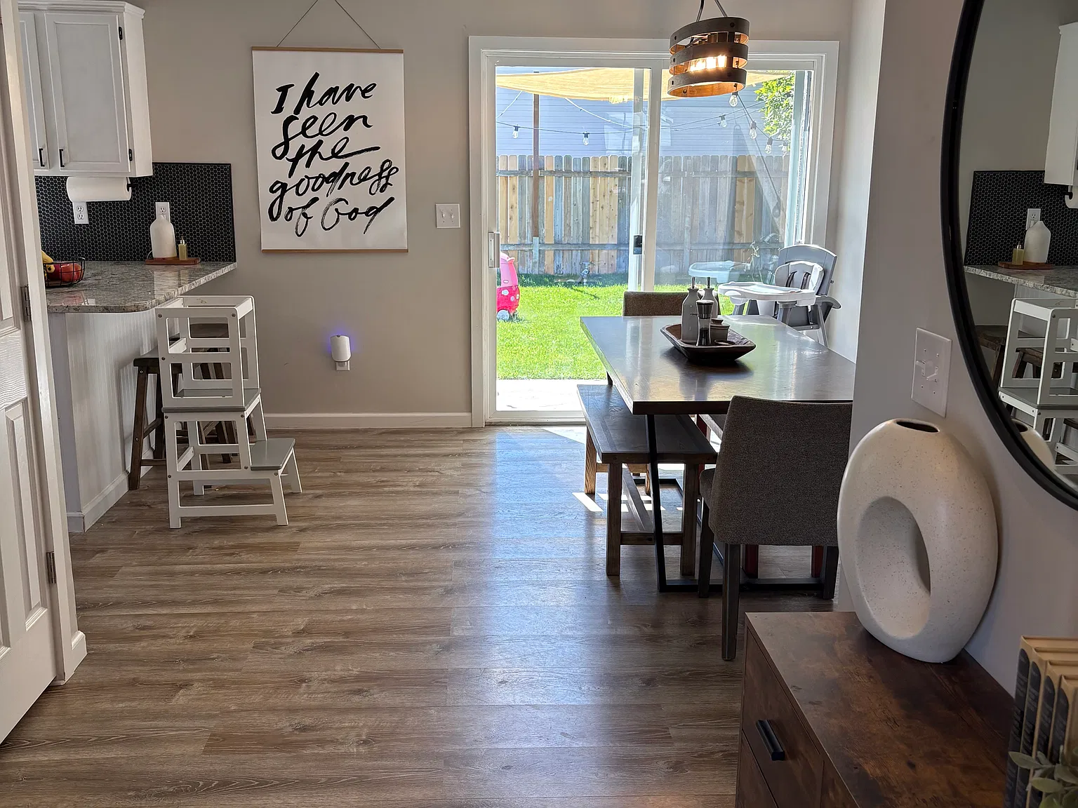 605 Autumn Pl — Photo 2