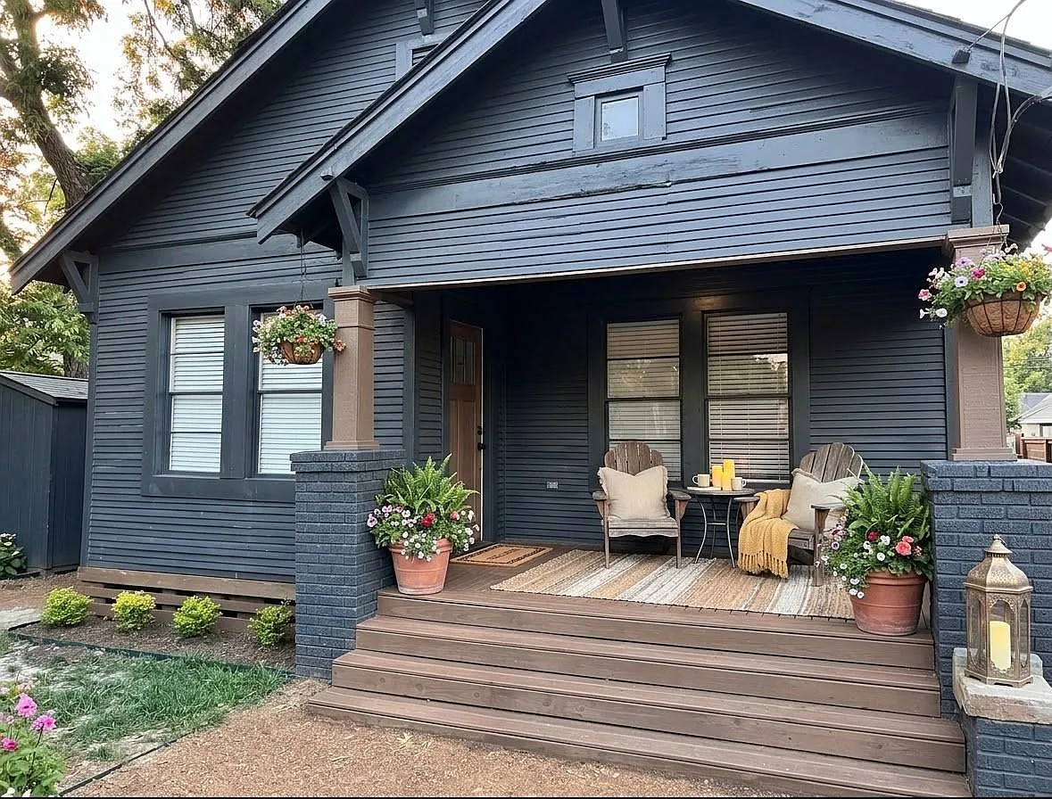 2 bed, 2.0 bath, 878 sqft, $2,100 — Photo 1