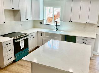 121 N Davis Blvd, Bountiful, UT 84010