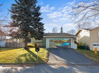 7160 Dawn Dr, Anchorage, AK 99502