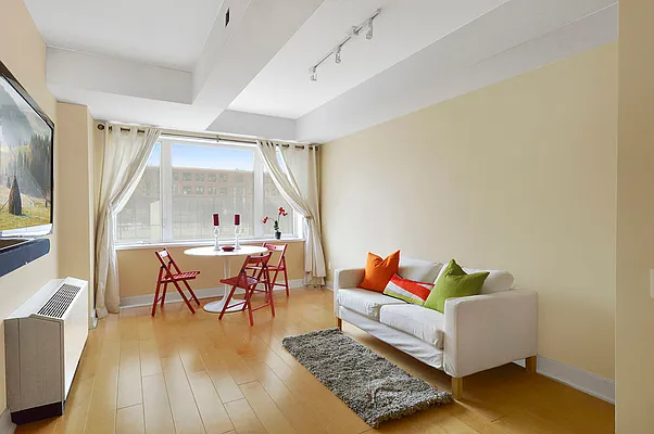 Sold by Corcoran | media 28