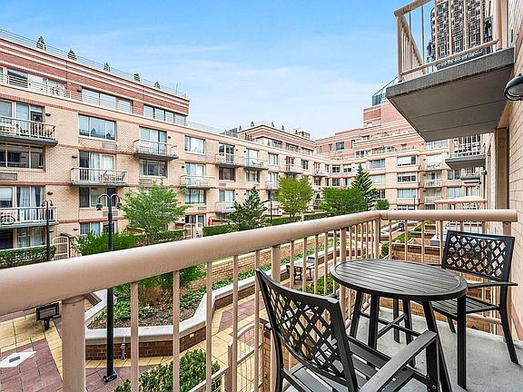 2nd image of 350 W 50th St APT 3NN