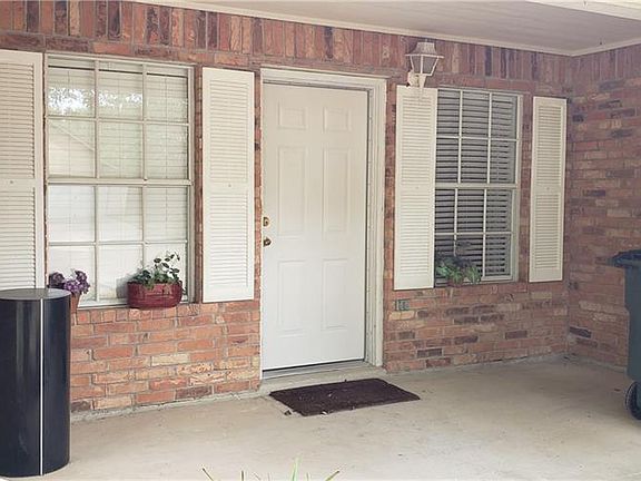 2nd image of 3404 San Esteban St