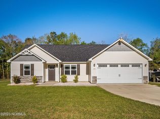 416 Union Chapel Church Rd, Richlands, NC 28574