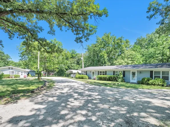 555/557 & 605/60 W Bluff St, Marseilles, IL 61341