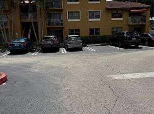 15600 SW 80th St #L-108, Miami, FL 33193