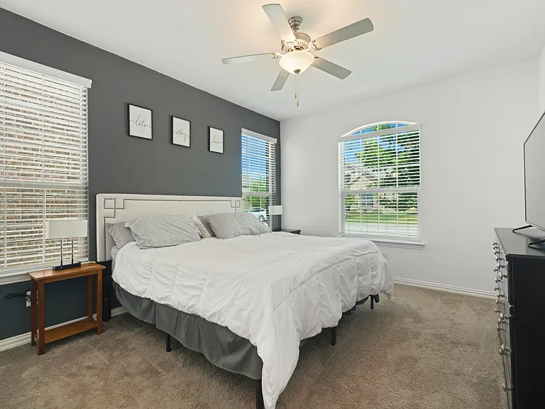 1224 Milfoil Dr — Photo 5