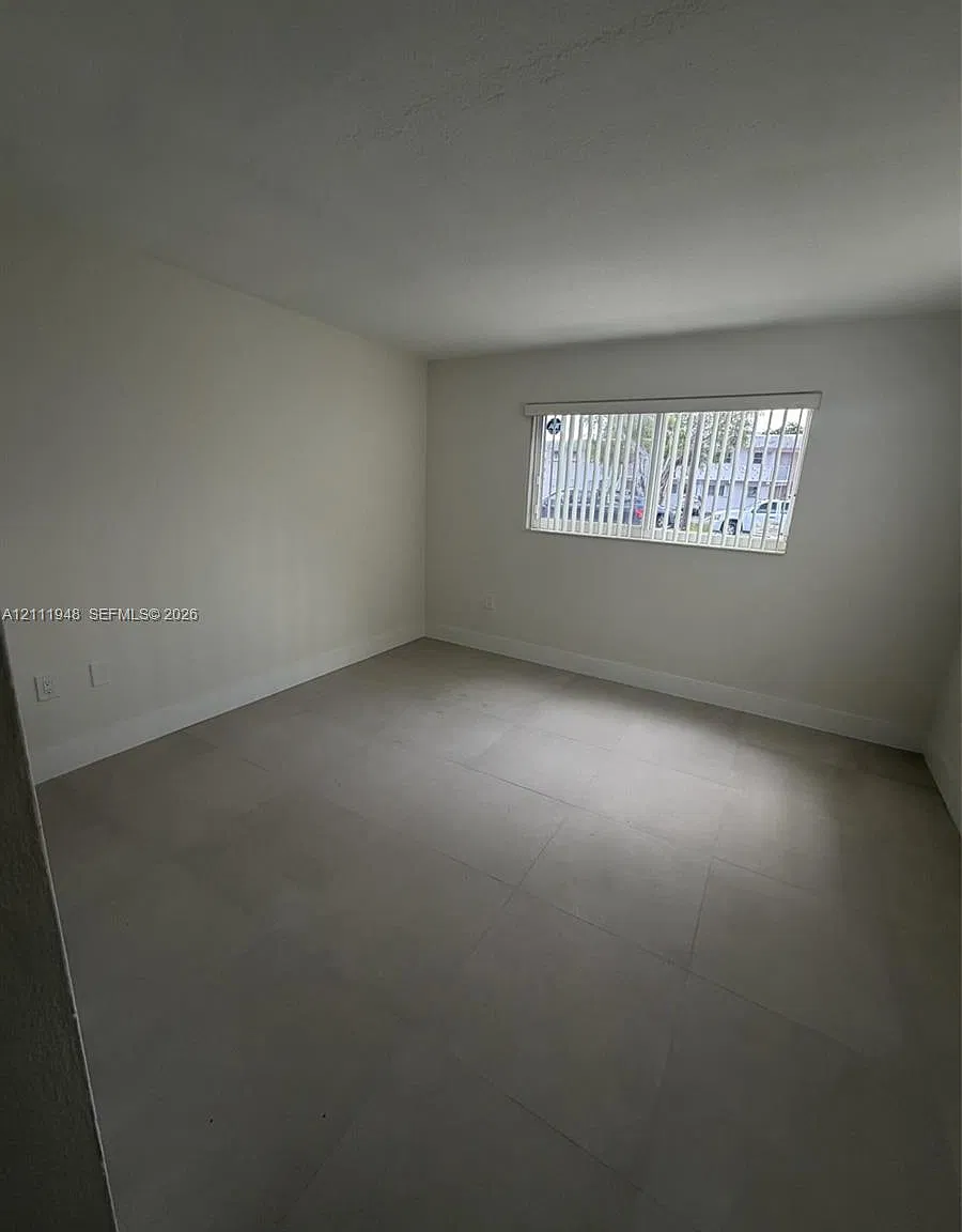 Village At Dadeland Condo — Photo 4