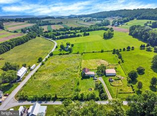 150 Emerick Ln, Dalmatia, PA 17017