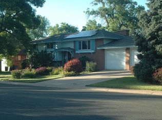 533 E Maplewood Dr, Centennial, CO 80121
