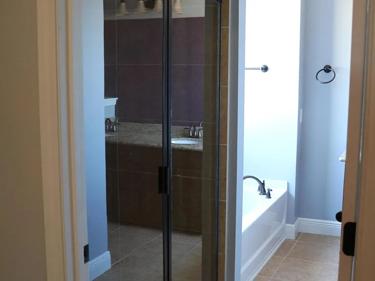 8308 Miranda St — Photo 11